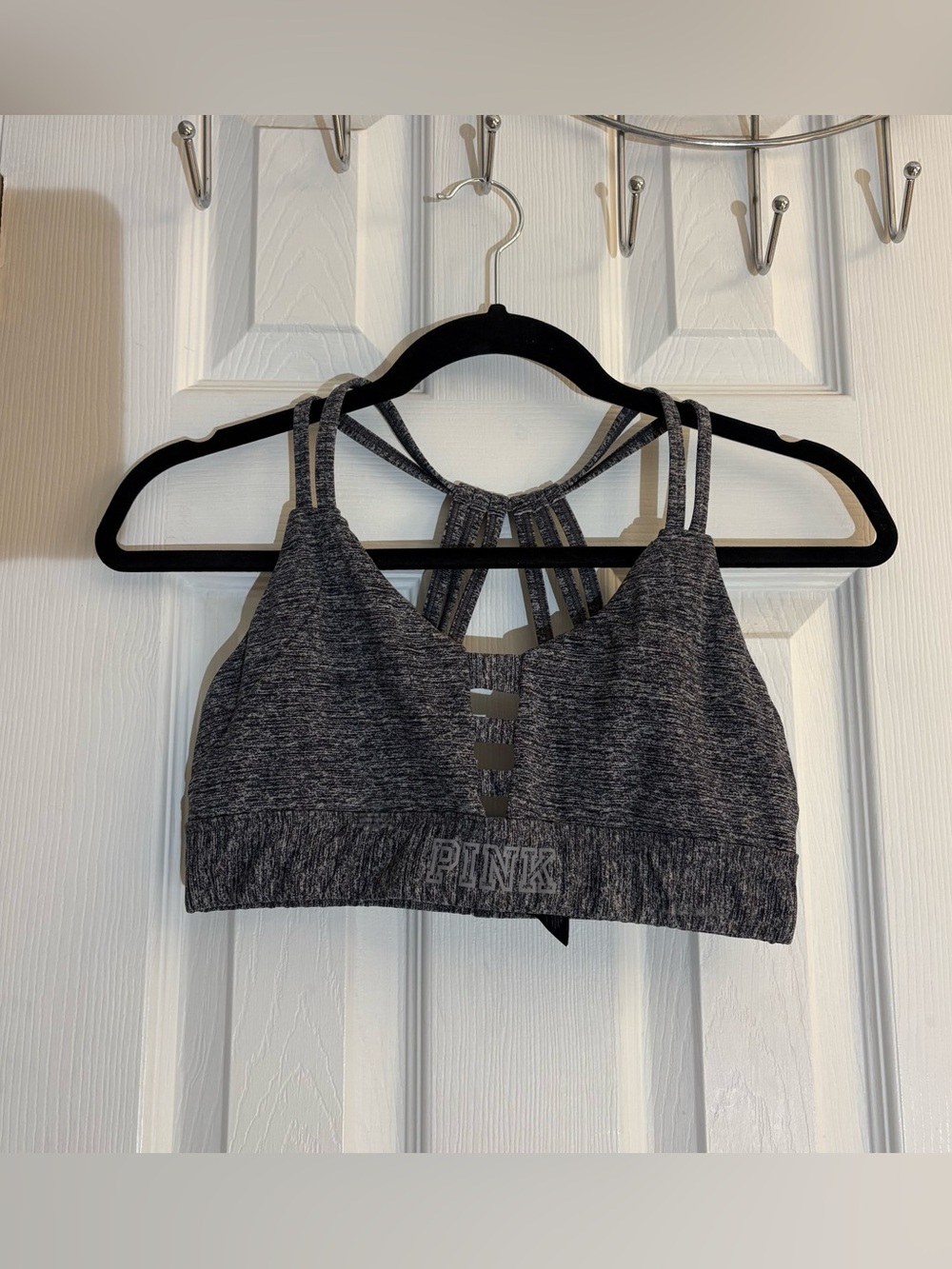 Victoria's Secret PINK Ultimate Sports Bra Medium Grey  Strappy Back Size Med.